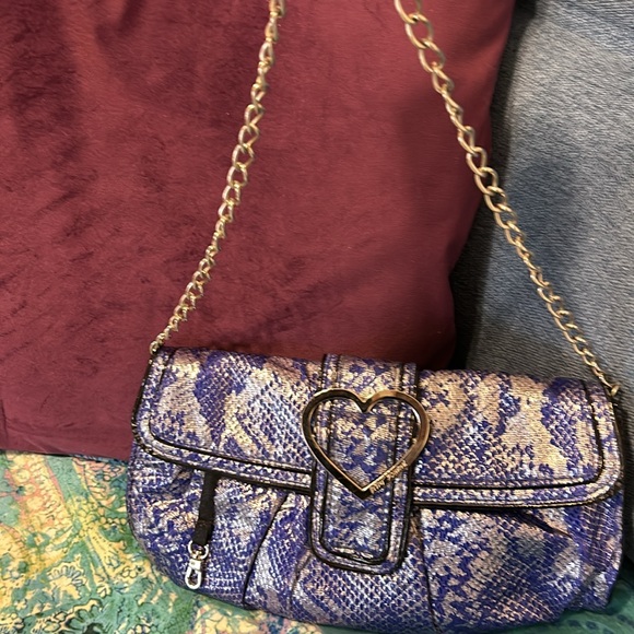 BETSEY Johnson Shoulder Bag NWOT - Picture 3 of 9